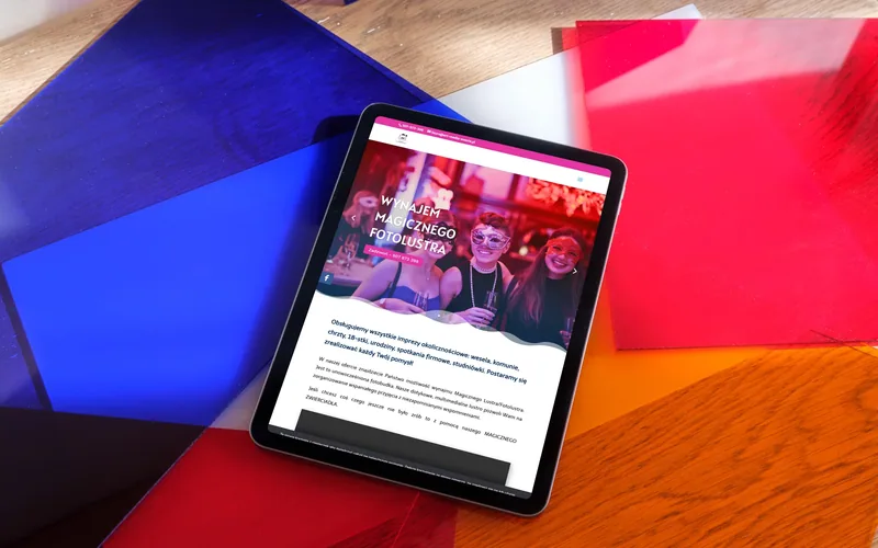 Photo-mirror website - photography, built by Studio Arlek
